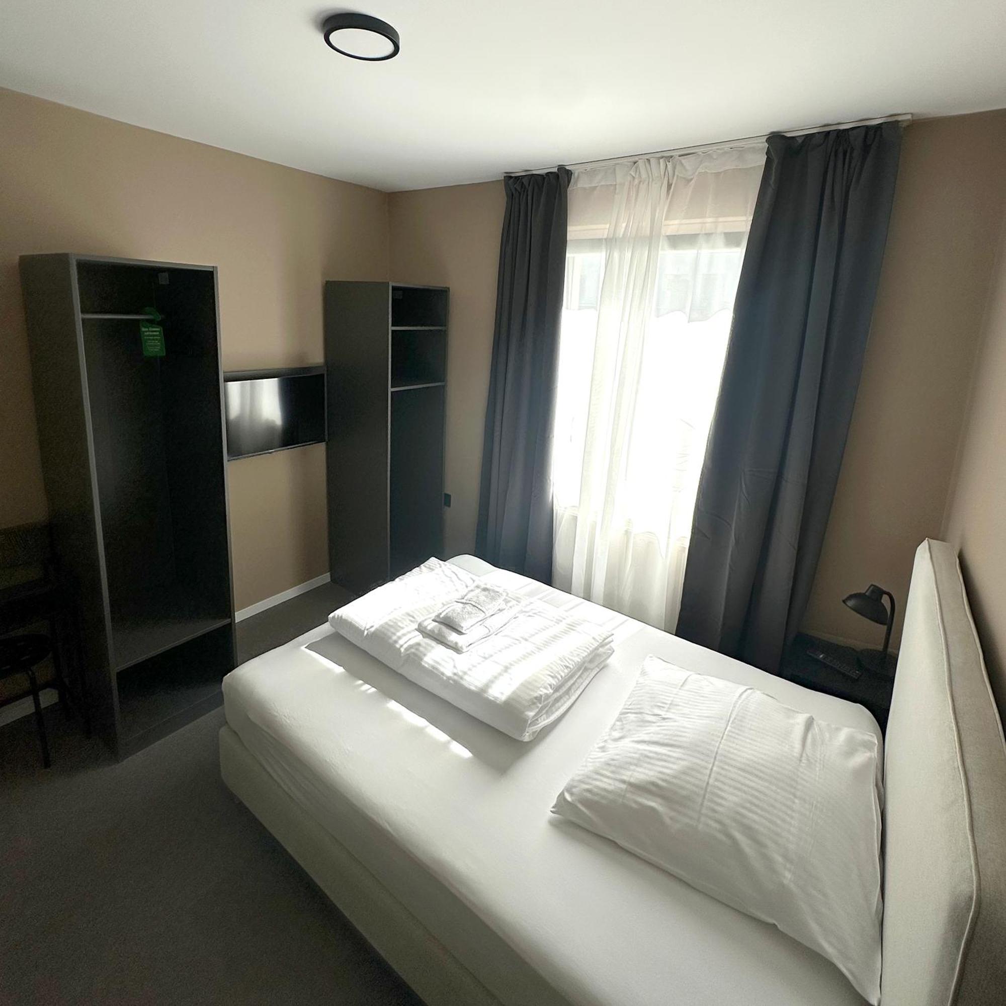 שטוטגרט Benztown Hotel Gaestehaus מראה חיצוני תמונה